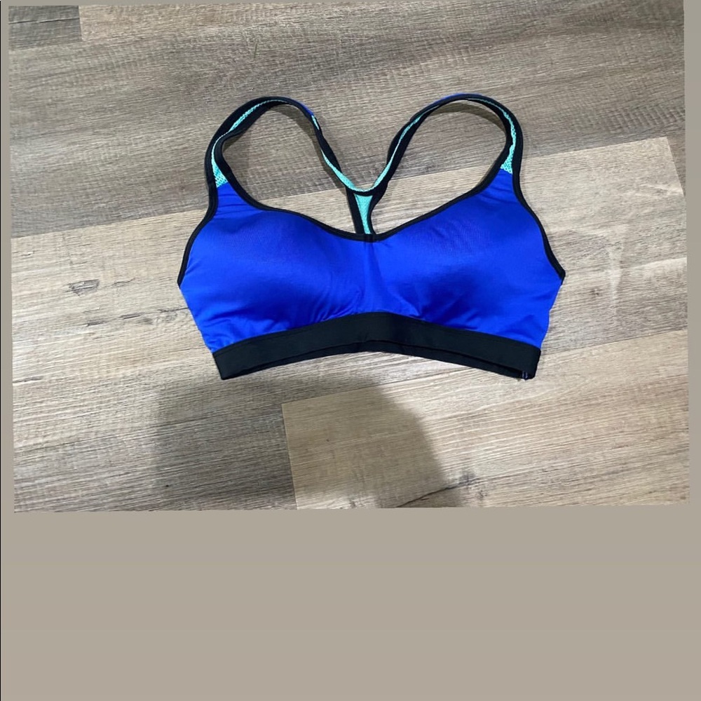 SO (kohls brand) sports bra